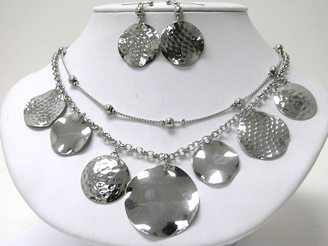 Hammered metal disk dangle necklace earring set