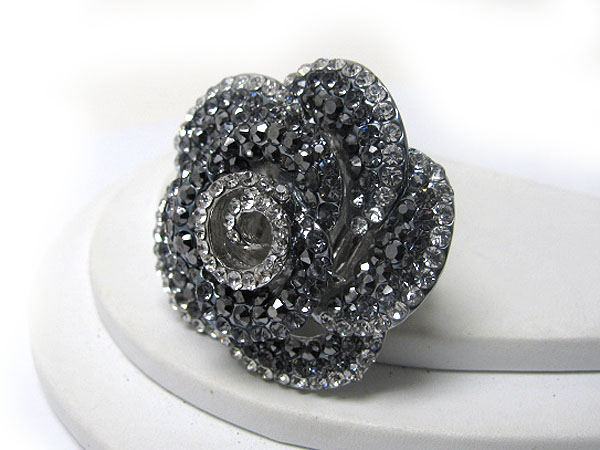 Crystatl stud metal rose stretch ring