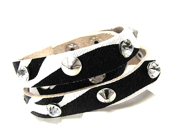 Multi crystal and metal spike on fashion leather bracelet button