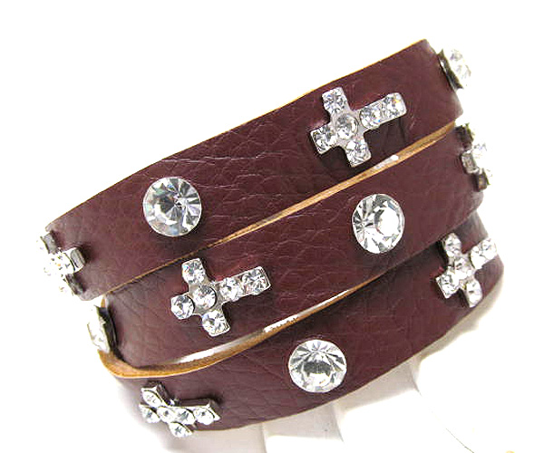 Multi crystal cross and metal on fashion leather bracelet button