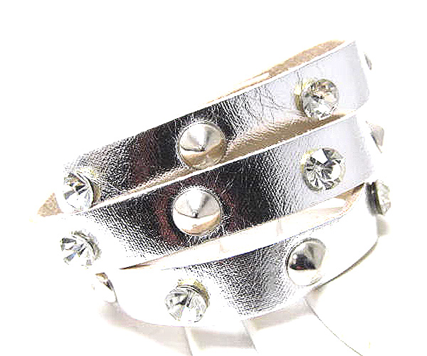 Multi crystal and metal spike on fashion leather bracelet button