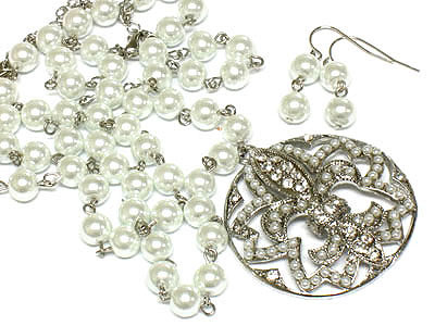 Crystal and beads deco round fleur de lis pearl neckalce and earring set