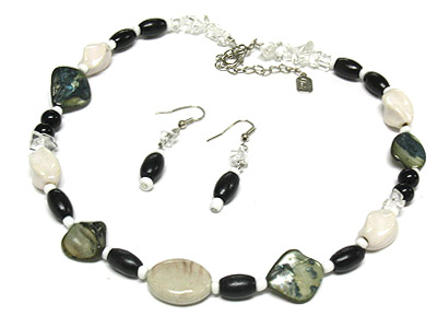 Figurine and acyrlic and glass beads necklace and earring set 