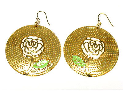 Epoxy covered rose pattern round disk earring