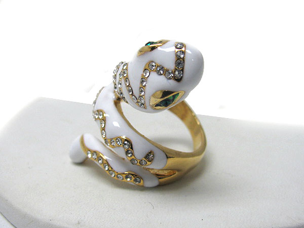 Crystal and epoxy snake ring