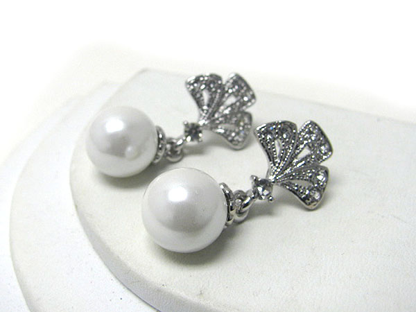 Crystal and pearl dangle earring