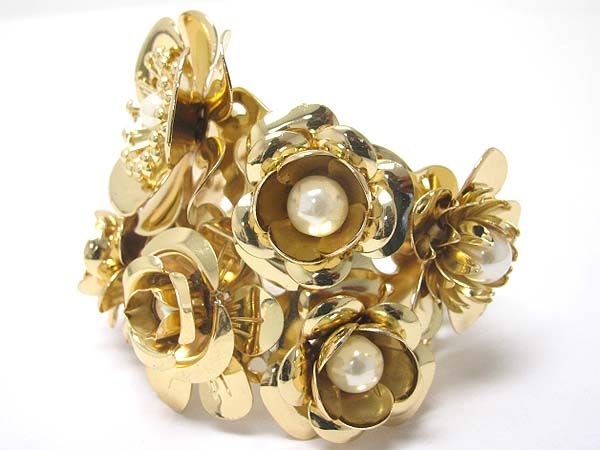 Pearl and metal flower deco metal cuff bangle