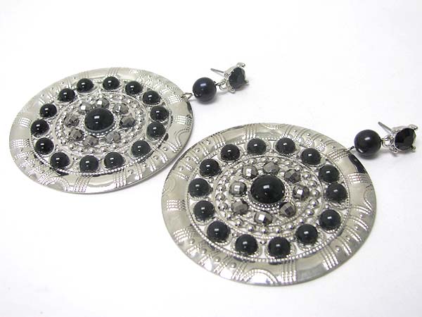 Beads and pearl stud round metal disk earring