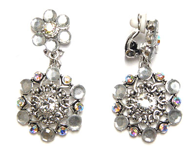 Crystal flower earring