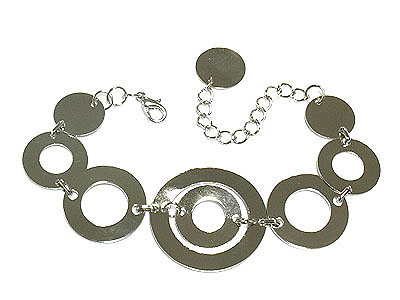 Metal disk link bracelet