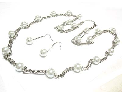 Glass pearl and chain thread extra long necklace and earring set