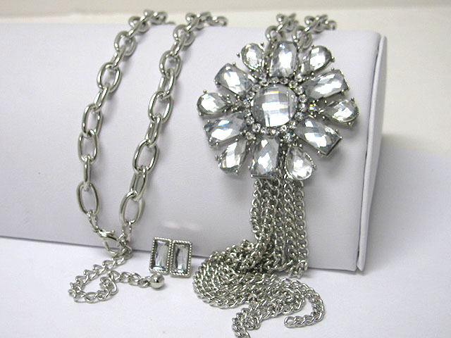 Crystal and glass deco flower and tassel dop long chain necklace