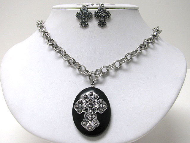 Antique metal cross oval acryl pendant necklace earring set