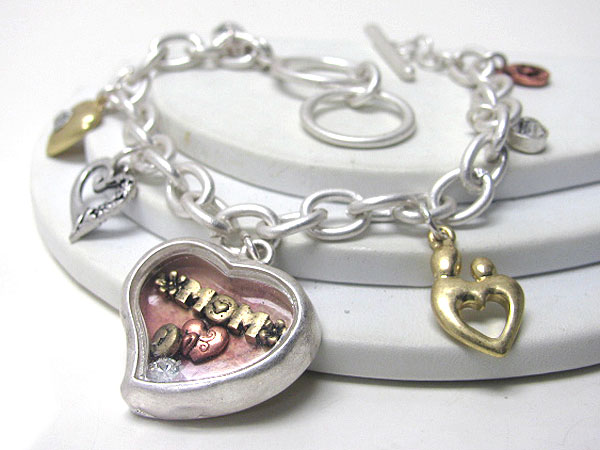 Moving crystal in mom heart charm toggle bracelet