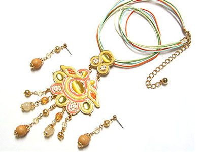 Stone and wood decorated painted flower  necklace and earring set