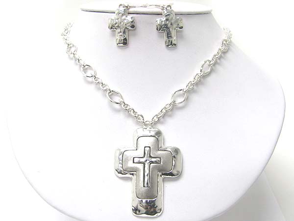 Metal corss pendant necklace earring set