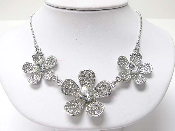 Crystal stud triple flower link necklace