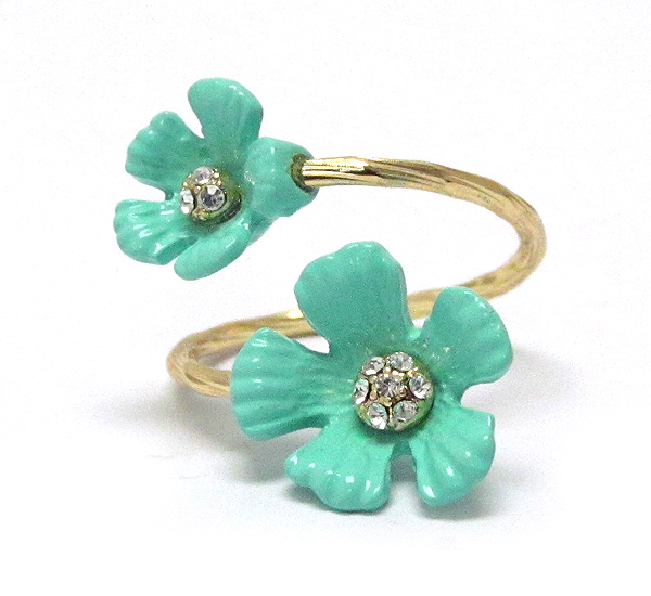 Crystal center and epoxy deco adjustable flower ring