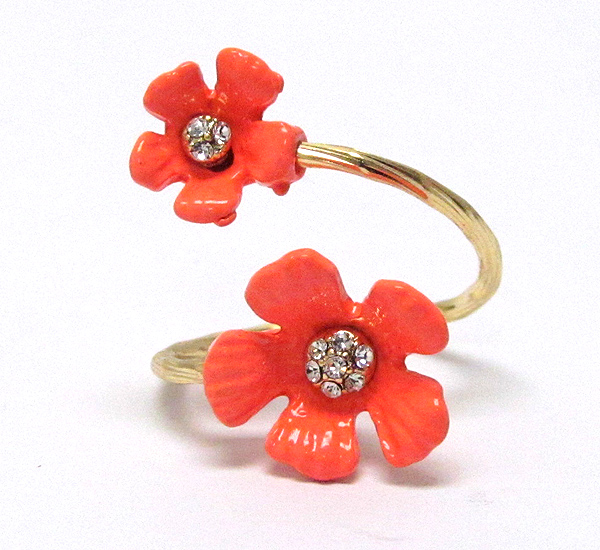 Crystal center and epoxy deco adjustable flower ring