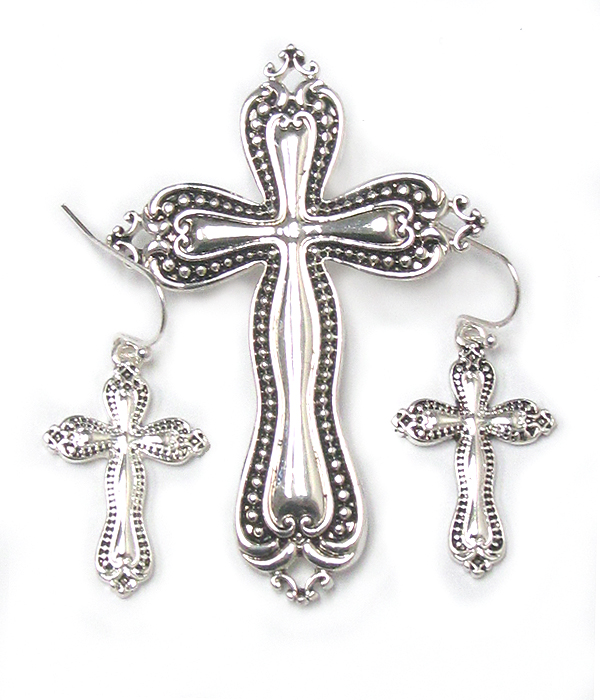 Silver utensil texture cross pendant and earring set