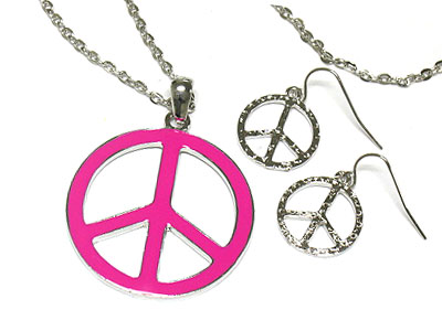 Enamel cover peace pendant