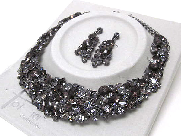 Luxurious austrian crystal line - multi size crystal bib style party necklace earring set