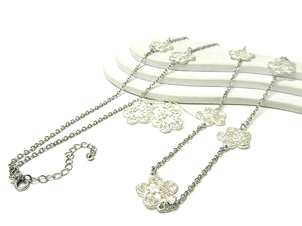 Multi chain and multi flowers drop necklace earring set