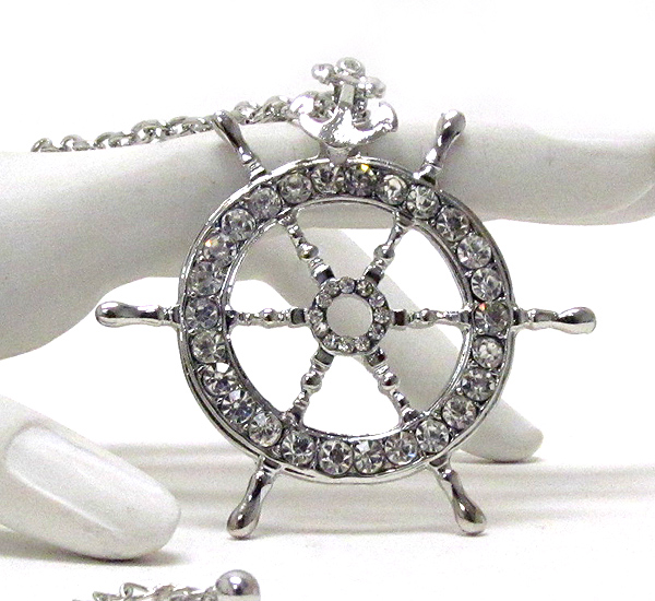 Crystal deco wheel pendant necklace