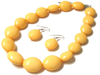 Acryl color egg beads neckalce and earring set