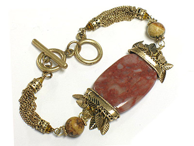 Precious stone and metal deco toggle bracelet  - agate