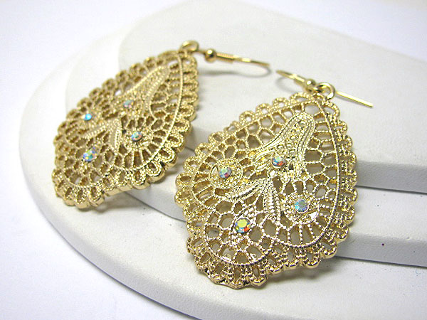 Crystal deco and filigree earring