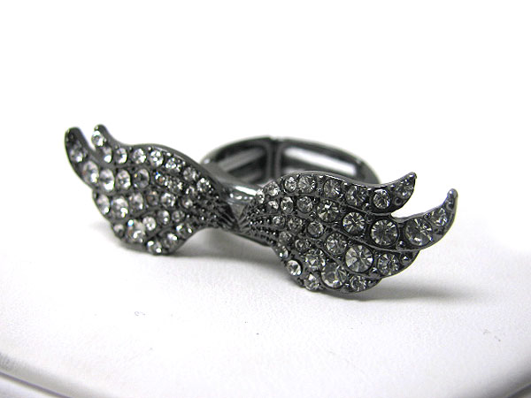 Crystal stud angel wing stretch ring