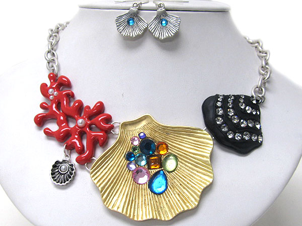 Crystal deco colorful sea life theme large necklace earring set