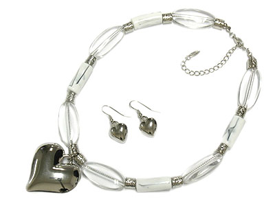 Metal heart peandant metal and acryal bar neckalce and earring set