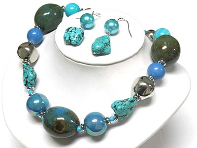 Multi natural and ceramic stone mixed necklace and earring set