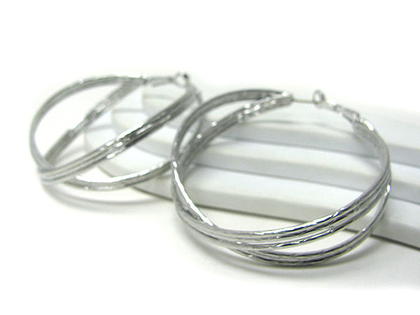 Double metal hoop link earring - hoops