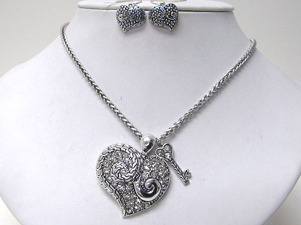 Crystal stud metal heart and key pendant necklace earring set