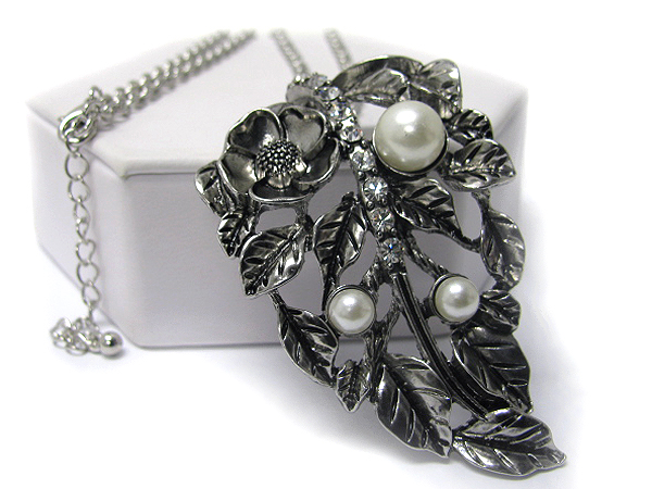 Pearl and crystal deco metal art flower and leaf mix pendant long necklace