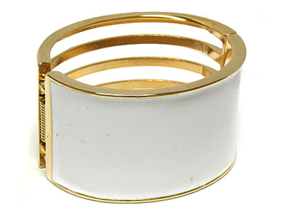 Enamel cover metal bracelet