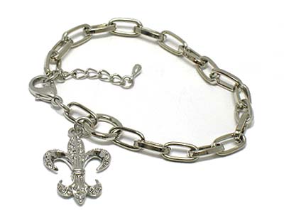 Metal fluer de lis dangle bracelet