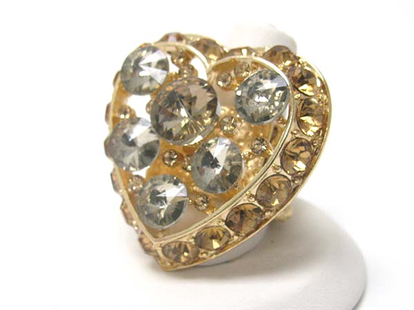 Crystal stud heart stretch ring