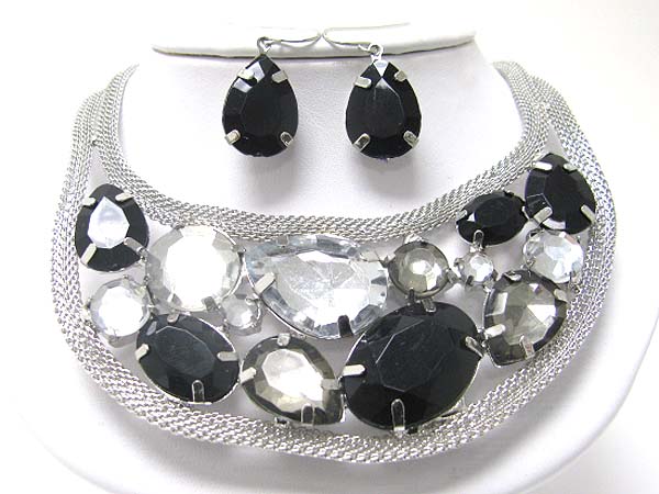 Big eye facet glass stone and dual metal tube chain necklace earring set?