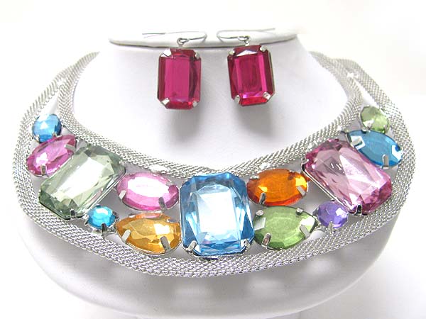 Big eye facet glass stone and dual metal tube chain necklace earring set?