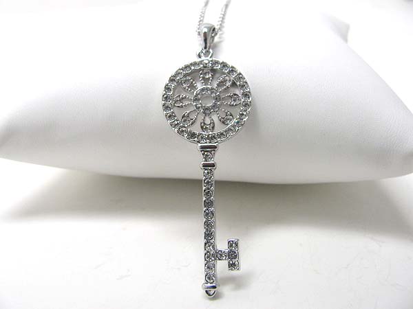 Made in korea whitegold plating crystal stud key pendant necklace