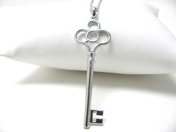 Made in korea whitegold plating plain key pendant necklace