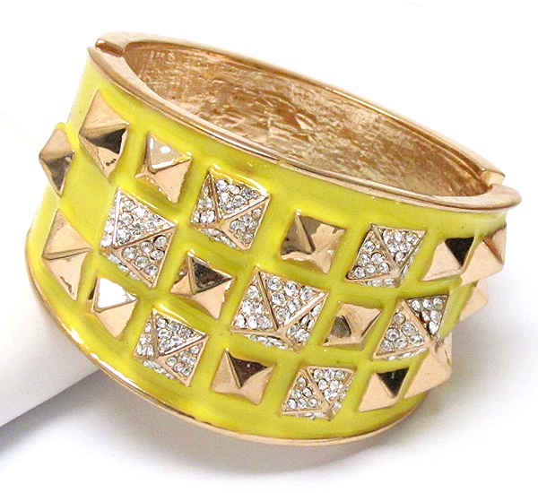 Crystal and epoxy deco multi stud hinge bangle