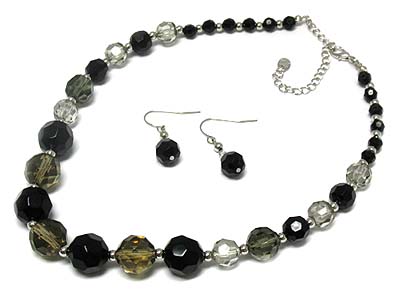 Facet beads necklace and earring set