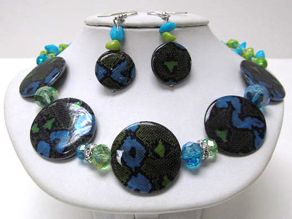 Multi seed beads and chip stone drop with round print snake skin shell disk necklace earring set 