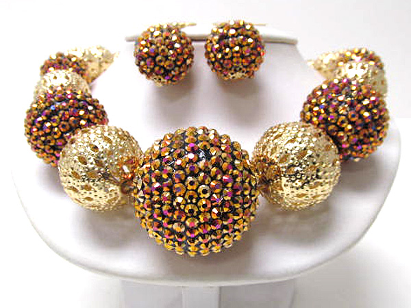 Multi fire balls and metal fashion balls chain necklace earring set