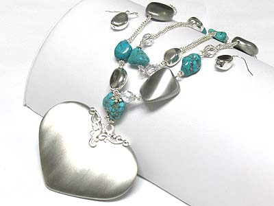 Heart pendant turquoise and metal mixed neckalce and earring set